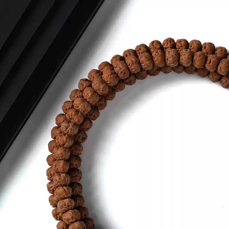 TangCraft Bodhi Seeds Five-Claw Dragon Hand — CALM meditation beads detail 17